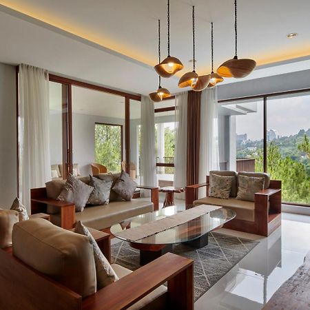 Anindya Hill View Villa 7 Bedrooms With A Private Swimming Pool Bandung Extérieur photo