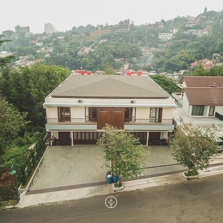 Anindya Hill View Villa 7 Bedrooms With A Private Swimming Pool Bandung Extérieur photo