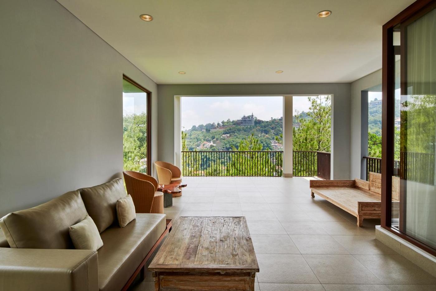 Anindya Hill View Villa 7 Bedrooms With A Private Swimming Pool Bandung Extérieur photo