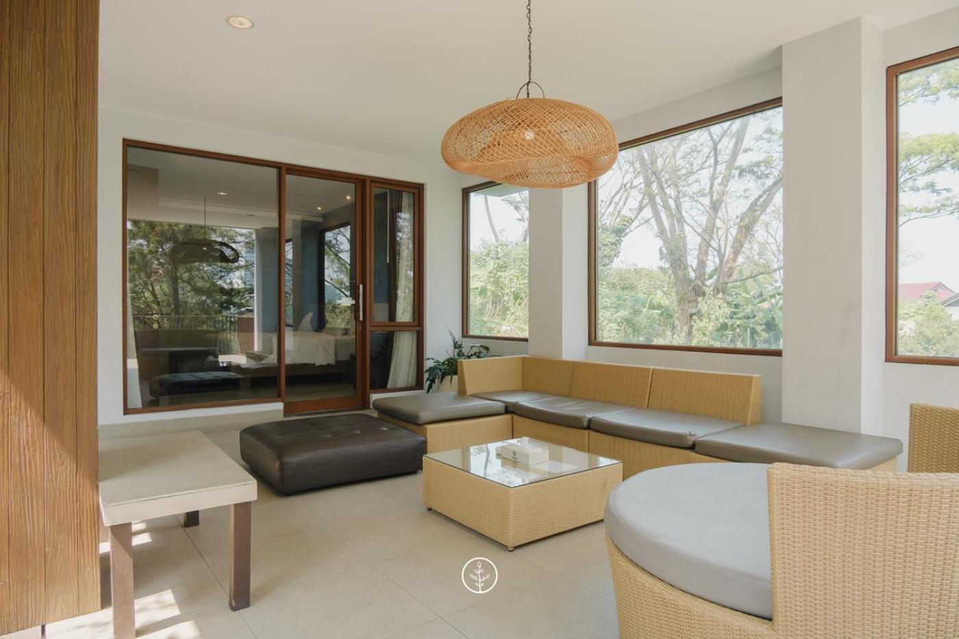 Anindya Hill View Villa 7 Bedrooms With A Private Swimming Pool Bandung Extérieur photo